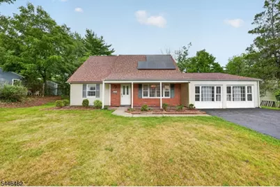 6 Concord Dr, Franklin Township, NJ 08873 - Photo 1