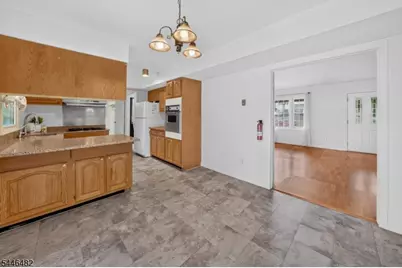 6 Concord Dr, Franklin Township, NJ 08873 - Photo 14
