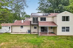6 Concord Dr, Franklin Township, NJ 08873 - Photo 2