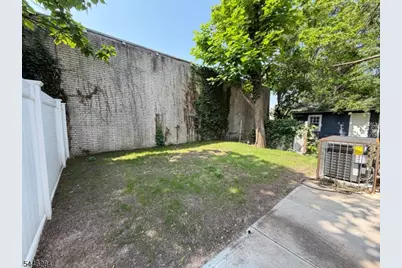 93 Melville Pl, Irvington, NJ 07111 - Photo 40