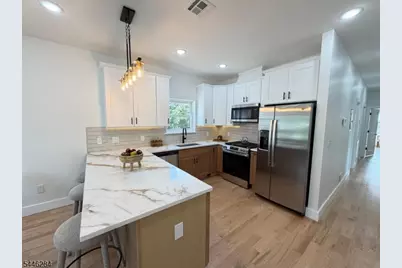 93 Melville Pl, Irvington, NJ 07111 - Photo 8