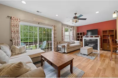 214 Riverwalk Way #214, Clifton, NJ 07014 - Photo 4