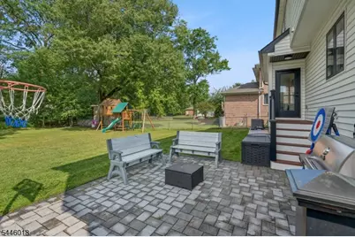 27 Brookside Ter, Clark Township, NJ 07066 - Photo 32