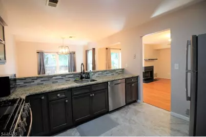 83 Winchester Way, Franklin Township, NJ 08873 - Photo 6