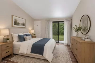 81 Overlook Dr, Union Township, NJ 08809 - Photo 16