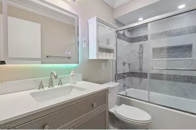 308 Federal Hill Rd #308, Pompton Lakes, NJ 07442 - Photo 10