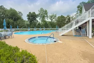 92 Mackenzie Ln, Denville Twp., NJ 07834 - Photo 20