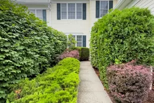92 Mackenzie Ln, Denville Twp., NJ 07834 - Photo 2