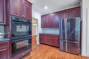 92 Mackenzie Ln, Denville Twp., NJ 07834 - Photo 10