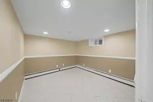 10 South Pkwy, Jefferson Township, NJ 07885 - Photo 34