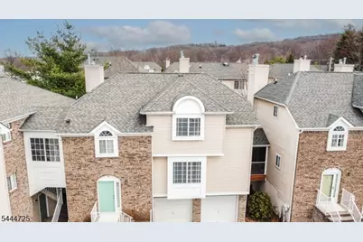 6 Whispering Way W Ondo, Berkeley Heights Township, NJ 07922 - Photo 2
