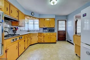 176 Pompton Rd, Haledon, NJ 07508 - Photo 16