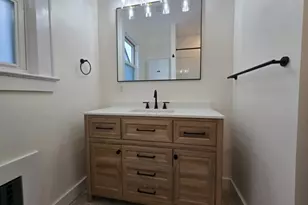27 Cleveland Ave, Newark, NJ 07106 - Photo 1