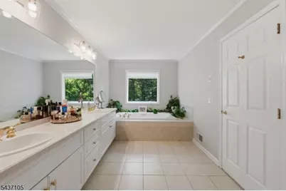 13 Hunters Trl, Chester, NJ 07930 - Photo 24