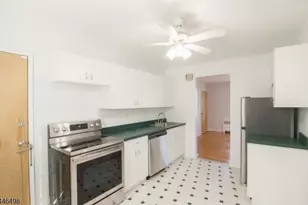 66B Troy Dr, Springfield, NJ 07081 - Photo 6
