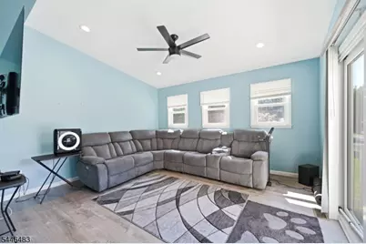 160 Lincoln Ave, Rockaway Township, NJ 07801 - Photo 18