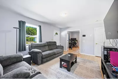160 Lincoln Ave, Rockaway Township, NJ 07801 - Photo 10