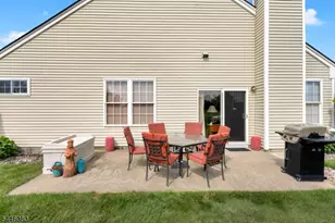 46 Kensington Cir, White Township, NJ 07823 - Photo 32