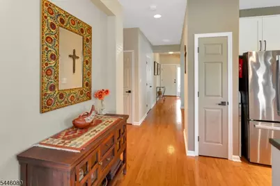 46 Kensington Cir, White Township, NJ 07823 - Photo 8