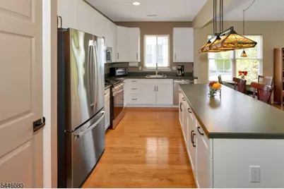 46 Kensington Cir, White Township, NJ 07823 - Photo 12