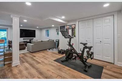 131 S Highwood Ave, Glen Rock, NJ 07452 - Photo 34