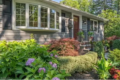 131 S Highwood Ave, Glen Rock, NJ 07452 - Photo 2