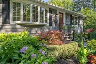 131 S Highwood Ave, Glen Rock, NJ 07452 - Photo 2