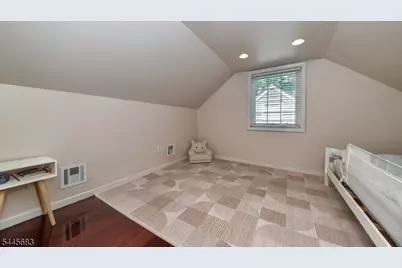 28 Ferndale Rd, Wayne, NJ 07470 - Photo 22