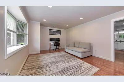 28 Ferndale Rd, Wayne, NJ 07470 - Photo 4