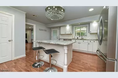 28 Ferndale Rd, Wayne, NJ 07470 - Photo 10