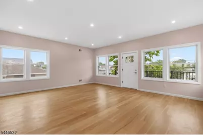 95 Seabreeze Ave, Middletown, NJ 07748 - Photo 6