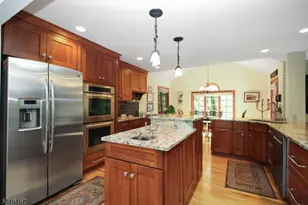 7 Janice Dr, Mount Olive, NJ 07840 - Photo 4