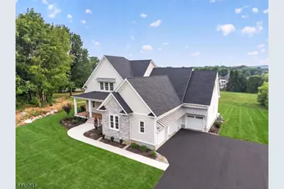 1004 Valerie Pl, Greenwich Township, NJ 08886 - Photo 2