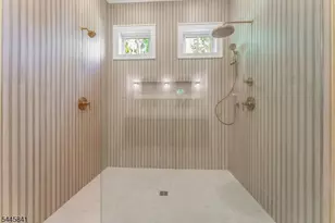 1004 Valerie Pl, Greenwich Township, NJ 08886 - Photo 26