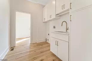 1004 Valerie Pl, Greenwich Township, NJ 08886 - Photo 18