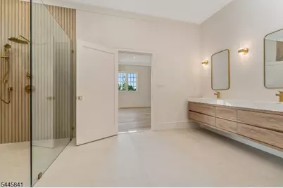 1004 Valerie Pl, Greenwich Township, NJ 08886 - Photo 24