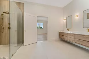 1004 Valerie Pl, Greenwich Township, NJ 08886 - Photo 24