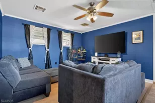 77 W Arthur Pl, Woodbridge Township, NJ 08830 - Photo 12