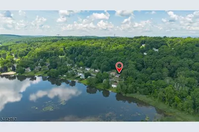 106 Seneca Lake Rd, Sparta Township, NJ 07871 - Photo 22