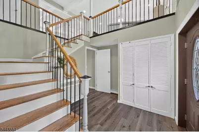 14 Meadow Ln, Vernon Twp., NJ 07462 - Photo 2