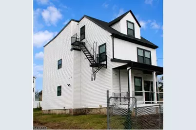 10 Bruen Ave, Irvington, NJ 07111 - Photo 2