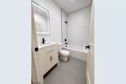 10 Bruen Ave, Irvington, NJ 07111 - Photo 16