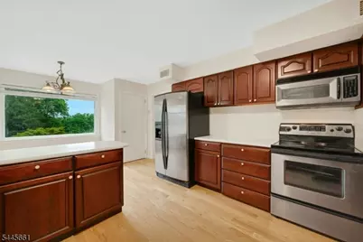 26 Alpine Dr, Wayne, NJ 07470 - Photo 14