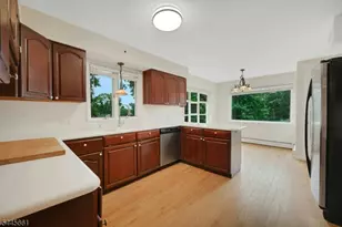 26 Alpine Dr, Wayne, NJ 07470 - Photo 16