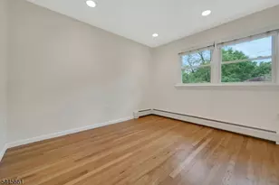 26 Alpine Dr, Wayne, NJ 07470 - Photo 30
