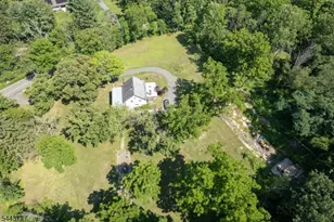 397 Berkshire Valley Rd, Jefferson Township, NJ 07885 - Photo 4