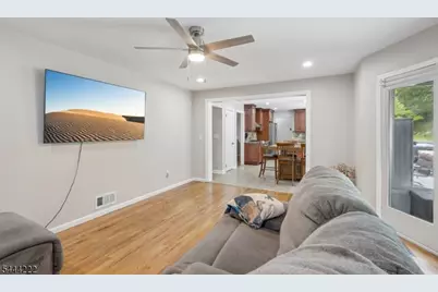 45 Fells Rd, Verona, NJ 07044 - Photo 16