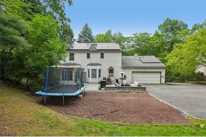 45 Fells Rd, Verona, NJ 07044 - Photo 2