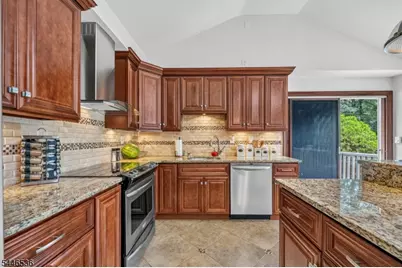 36 Lebanon Trl, Hopatcong, NJ 07843 - Photo 4