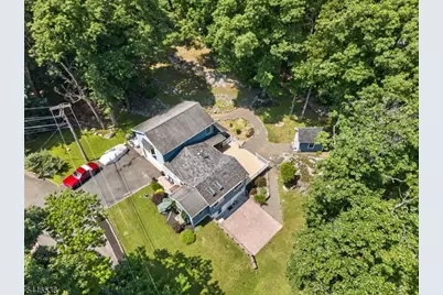 36 Lebanon Trl, Hopatcong, NJ 07843 - Photo 24